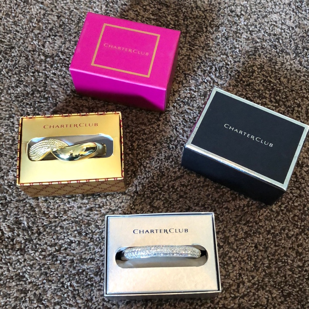 Bundle (2) bracelets